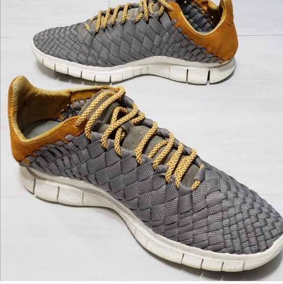 RARE! NIKE woven Sneakers - Picture 3 of 8